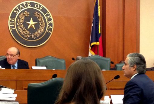 Chancellor Cigarroa speaks to the Senate Finance Committee