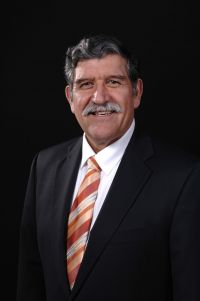 Dr. Ricardo Romo
