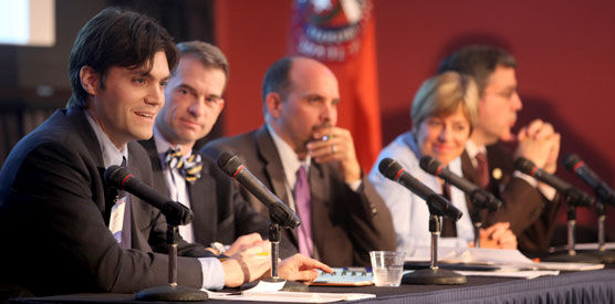 Alternate angle of Micah Sagebiel, Wynn Rosser, Jamie P. Merisotis,Hilary Pennington, Pablo J. Farías.
