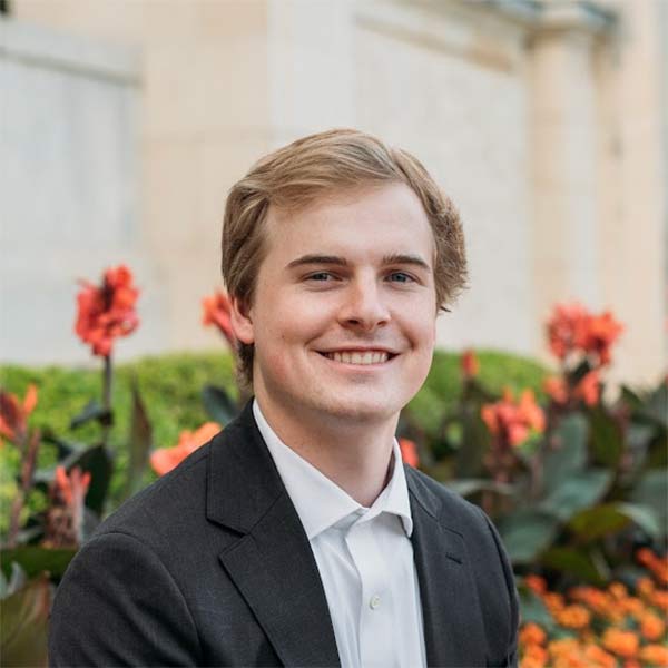 Nickoli Benkert – UT Austin Law
