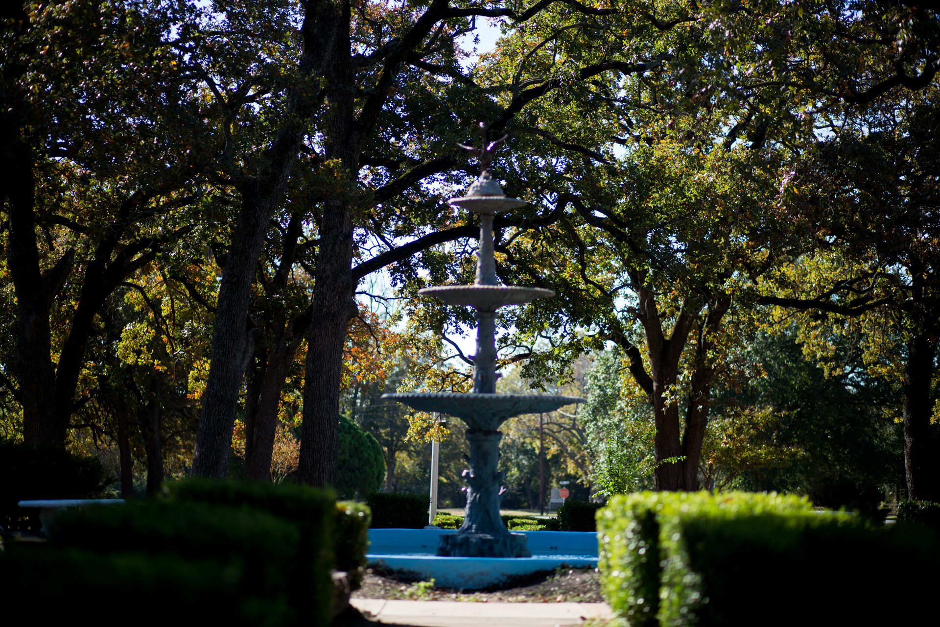 The hospital's three-tiered fountain located in the middle of the hospital grounds. 