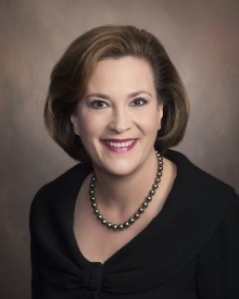 Julia Rathgeber headshot
